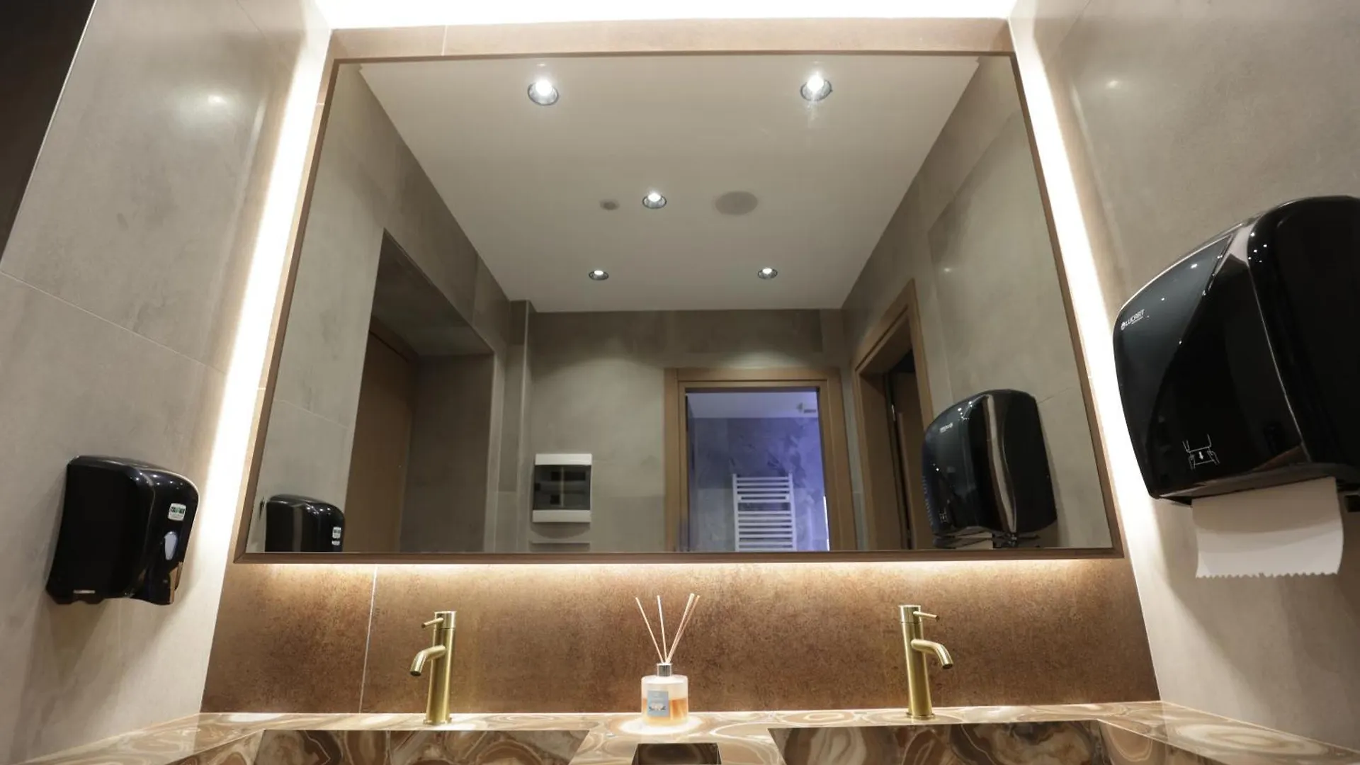 Residence Inn Hotel Tirana