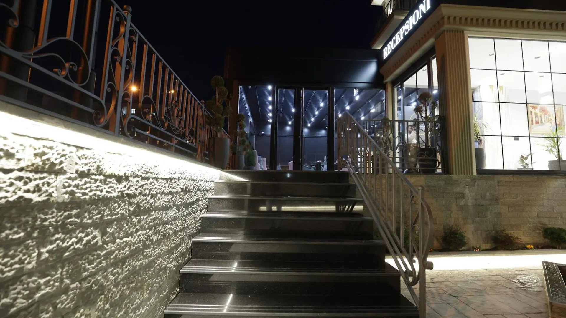 Residence Inn Hotel Tirana