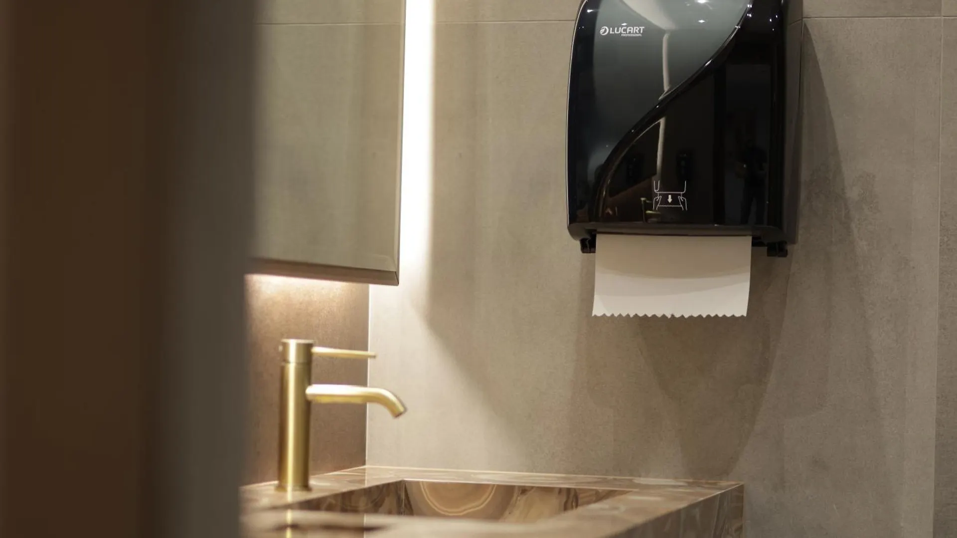 Residence Inn Hotel Tirana 4*,  Albania