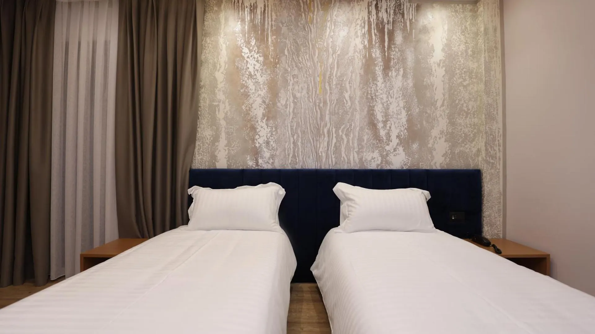 Residence Inn Hotel Tirana