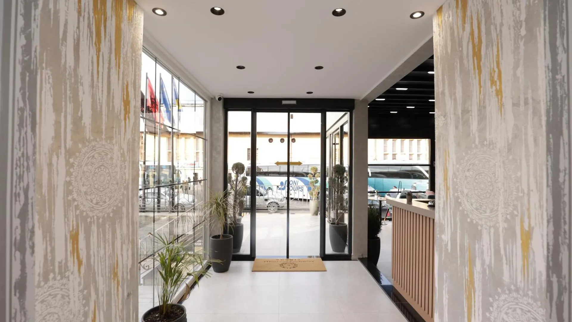 Residence Inn Hotel Tirana
