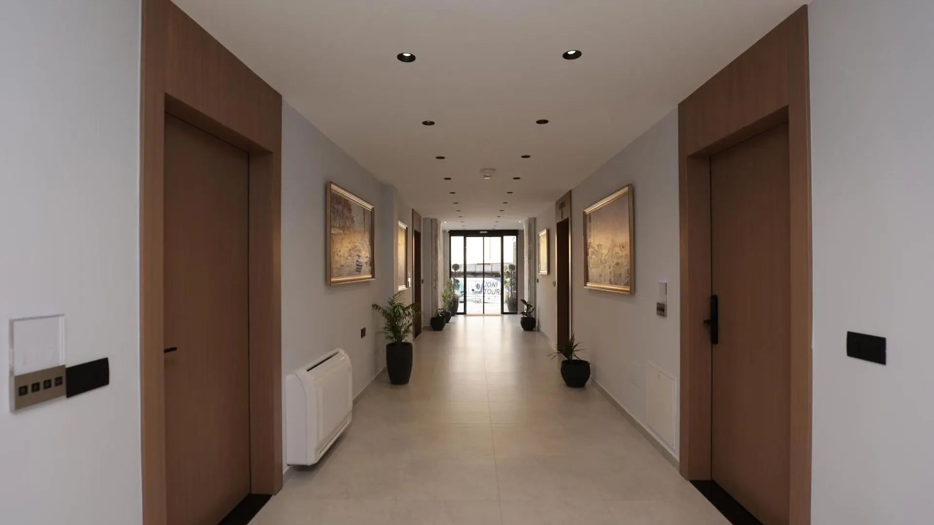 Residence Inn Hotel Tirana Albania